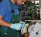 Azubi bei der Arbeit